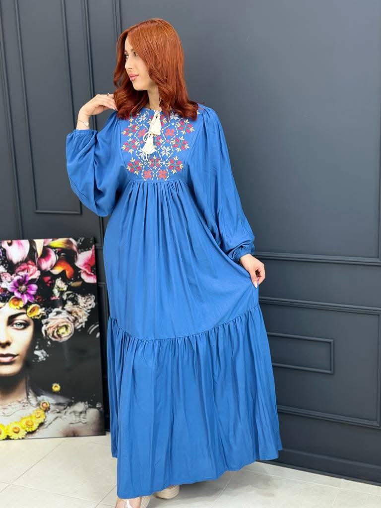 Robe longue brodée