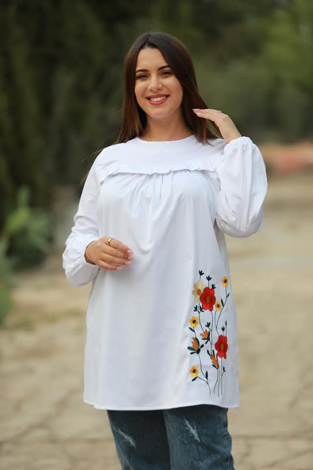 Chemise brodée