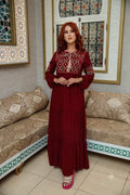Robe brodée